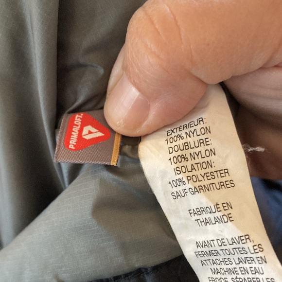 LLBean PrimaLoft black jacket - Picture 6 of 9